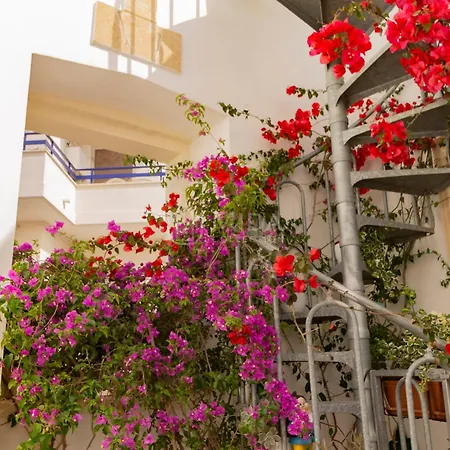 Feng Shui Flat * بورتو سيساريو